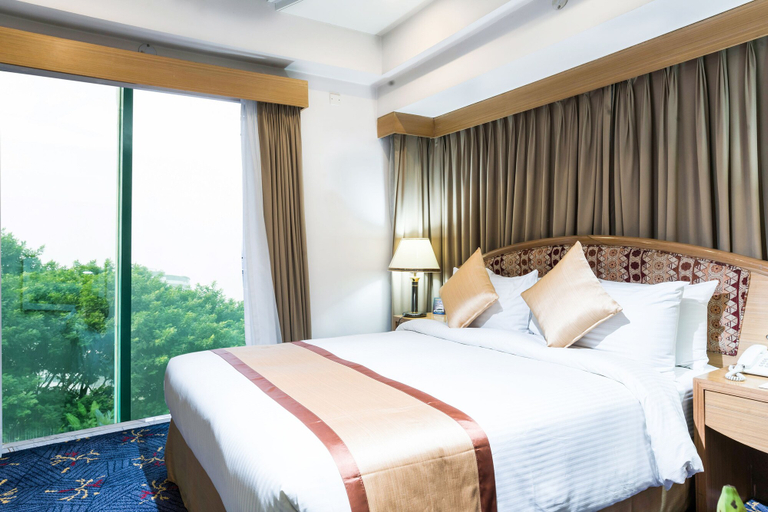 Bedroom 3, Hotel Lake Castle, Dhaka