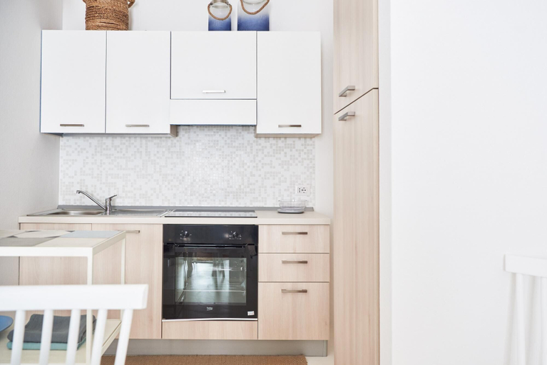 Private kitchen, Spiaggia del Principe, Olbia-Tempio