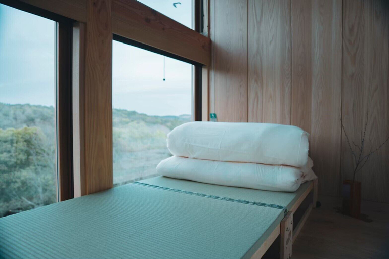 Bedroom, ZENBO SEINEI, Awaji
