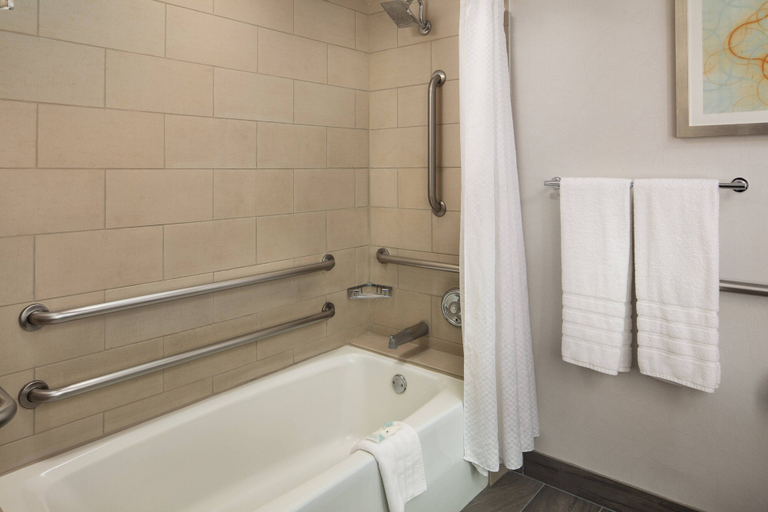 Bathroom 5, The Westin Pasadena, Los Angeles