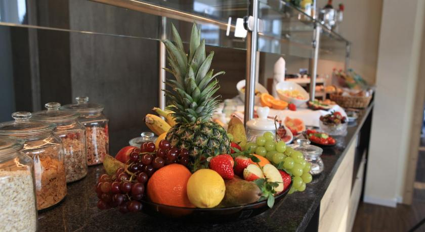 Food & Drinks 4, Bachhof Resort Hotel, Straubing-Bogen