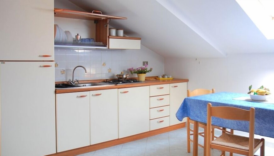 Others 4, Residence Belvedere, Salerno