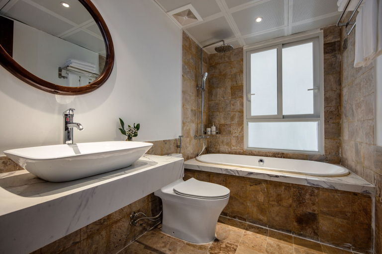 Bathroom 3, Pegasy Premium Suites & Residence Westlake, Tây Hồ