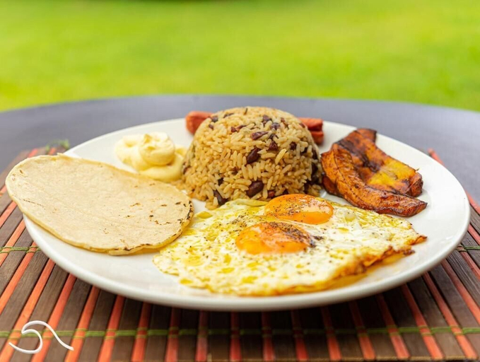 Food & Drinks 5, Tranquilidad Resort, Parrita