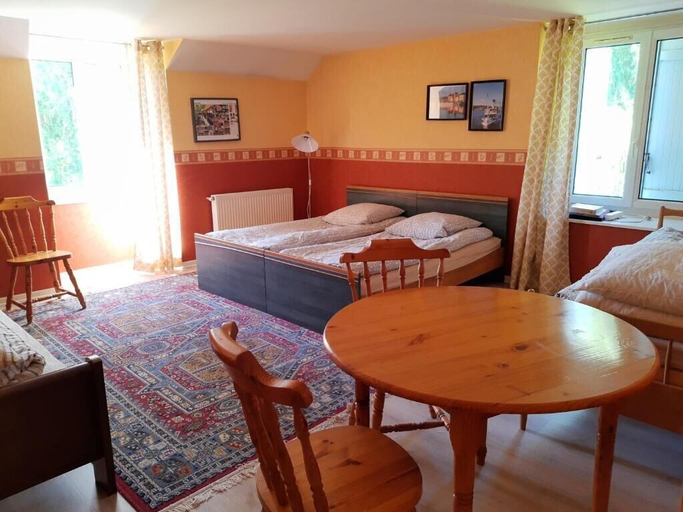 Bedroom 5, Maison du Moulin de la Fleuristerie, Haute-Marne
