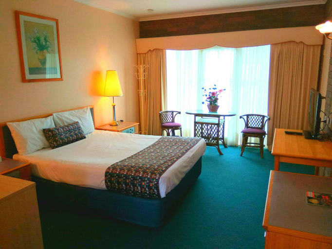 Bedroom 3, Australia Park Motel, Albury
