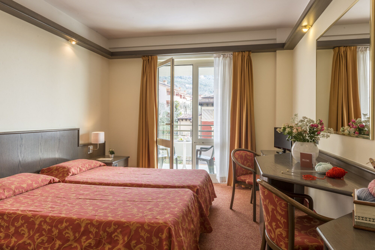 Bedroom 2, Hotel Drago by Double Hospitality, Verona