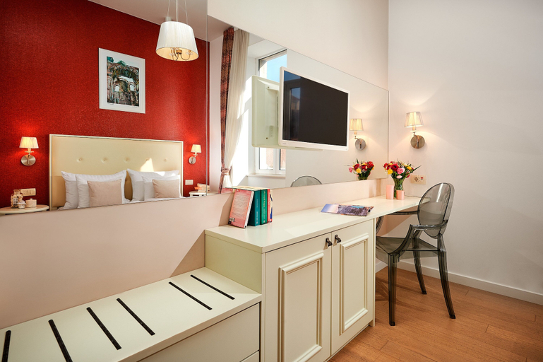 Bedroom 5, Marmont City Rooms, Split