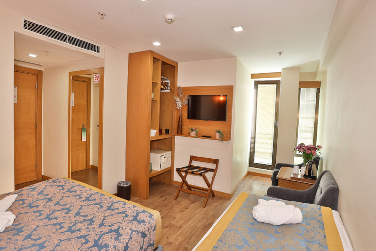 Bedroom 3, Cumbalı Plaza Hotel, Şişli
