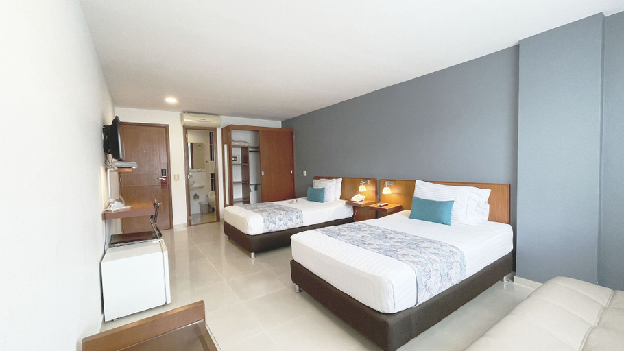 Bedroom 2, Ms Chipichape Plus, Yumbo