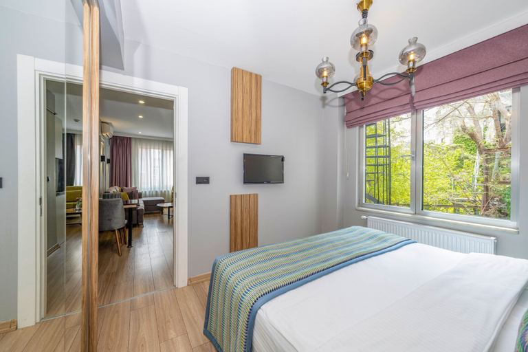 Bedroom 4, The Marions Suite Hotel, Beyoğlu