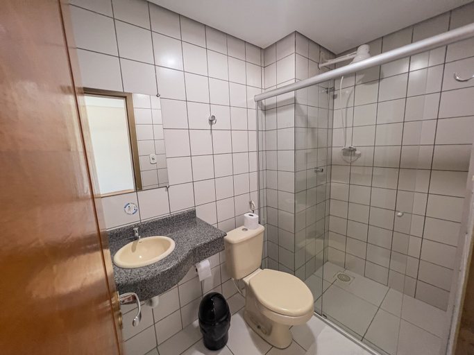 Bathroom 3, HOTEL GUAPINDAIA, Rio Branco
