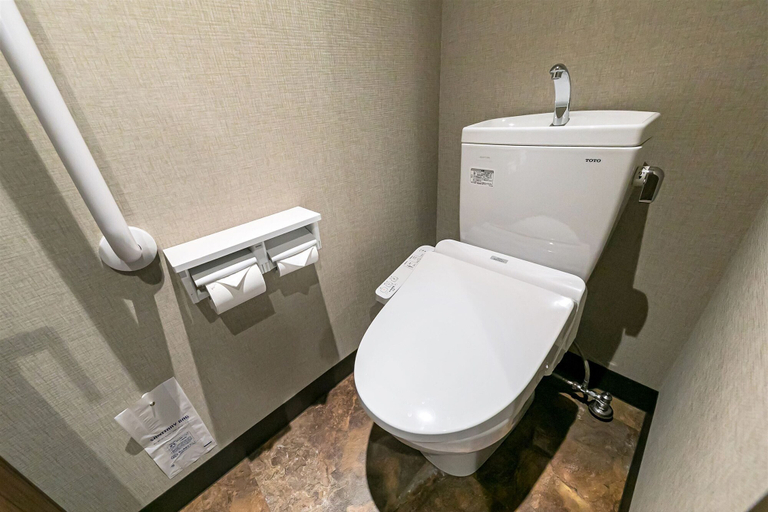 Bathroom 4, Hotel Shinpoin Osaka, Osaka