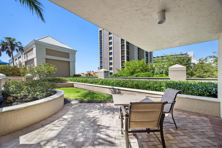 Others 5, Marco Beach Ocean Suites, Collier
