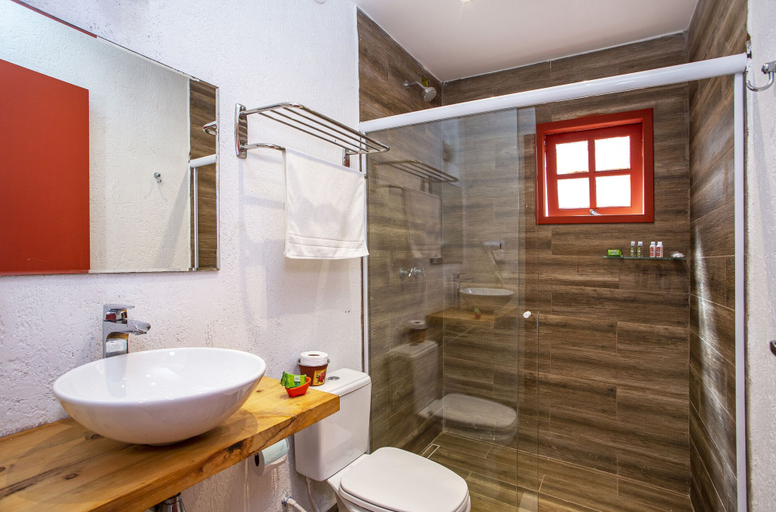 Bathroom 4, Pousada Vila Suíça, Camanducaia