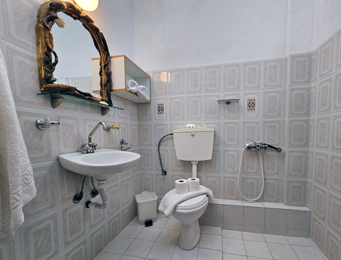 Bathroom 4, Pavlis Studios Ormos, North Aegean