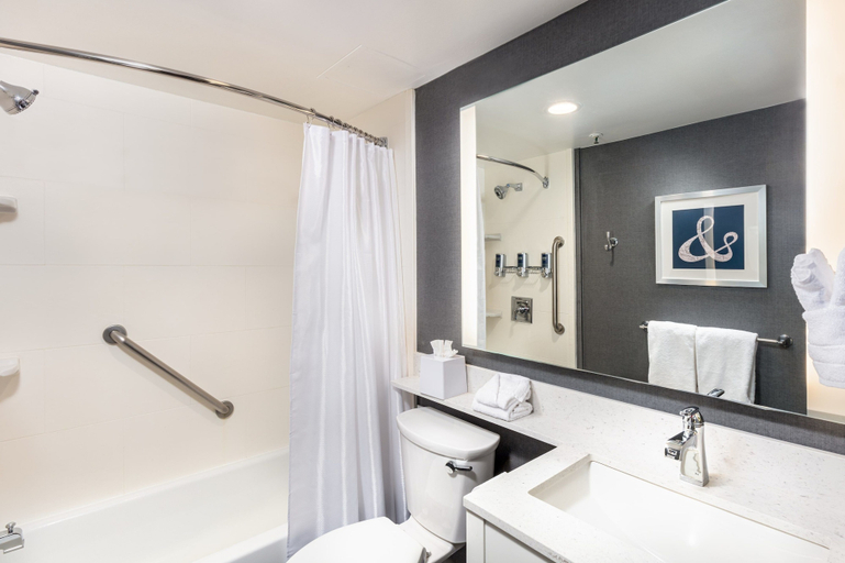Bathroom 4, Four Points by Sheraton Los Angeles Westside, Los Angeles