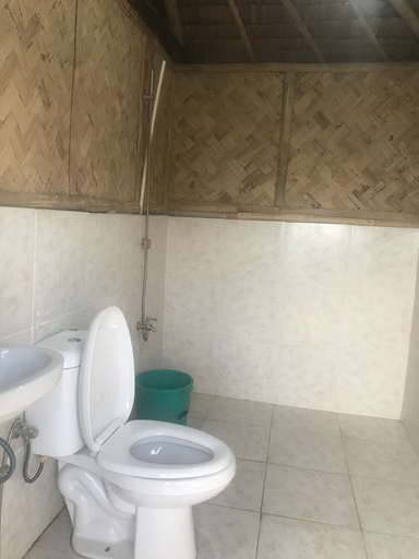 Bathroom, Bayview Coron Kawa Resort, Coron