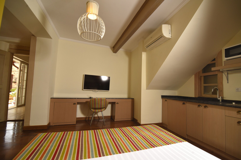 Others 2, Studio Flat in Old Town Emp 106, Antalya