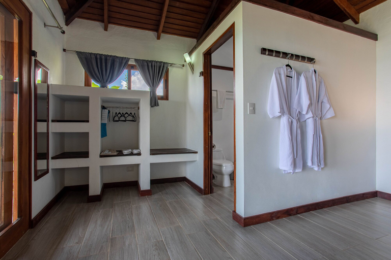 Bedroom 4, The Tranquilo Lodge, Osa