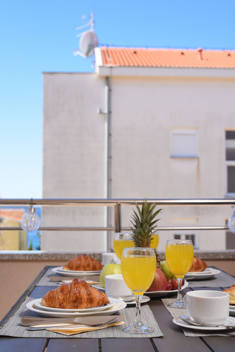 Food & Drinks 5, Sunset Beach Suites, Zadar
