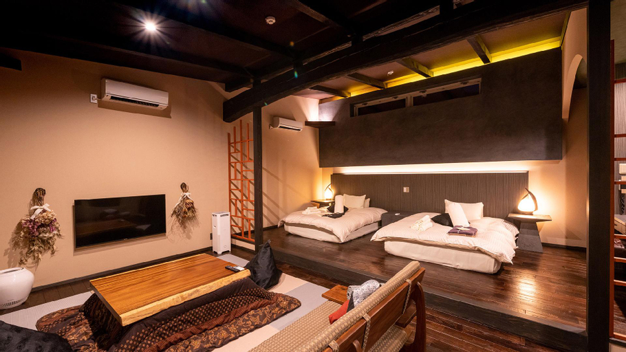 Bedroom 2, Yufuin Luxury Villa -zakuro-, Yufu