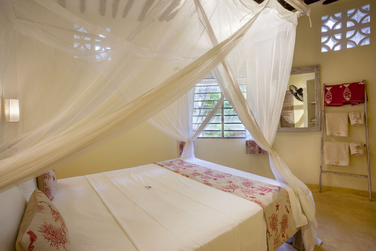 Bedroom 4, Aestus Villas Resort, Msambweni