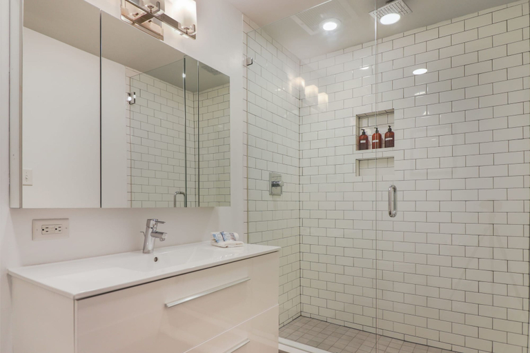 Bathroom 4, Roami at Motorworks, Orleans