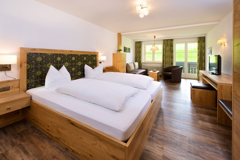 Bedroom 3, Ferienhotel Starennest, Oberallgäu