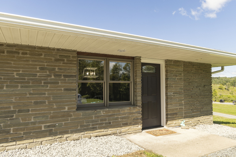 Exterior & Views 2, Stony Fork Inn, Tioga