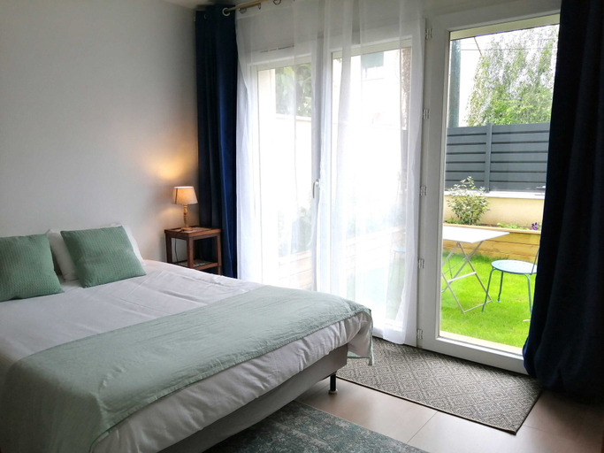 Bedroom 4, Studios confort  VILLA VOLTAIRE, Hauts-de-Seine