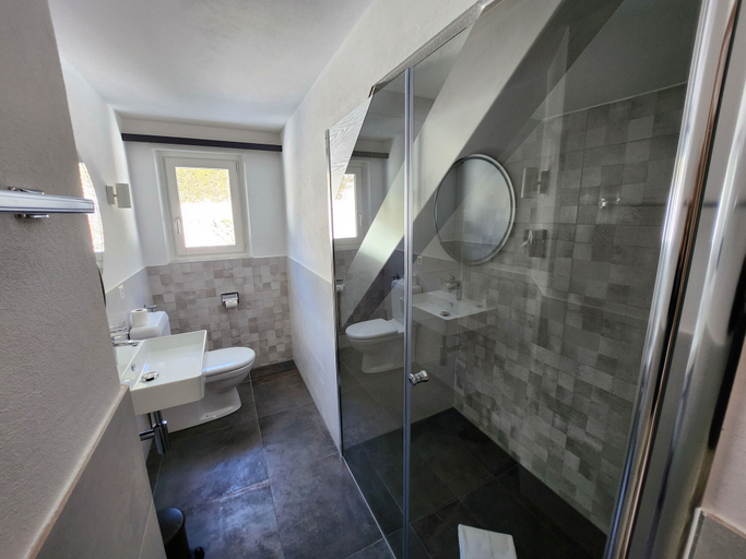 Bathroom, Hotel Bergsonne Rigi, Luzern