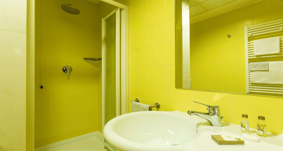 Bathroom 5, Best Western Hotel I Colli, Macerata