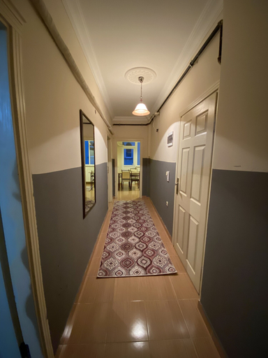 Room 4, ALA-23 Suites, Merkez