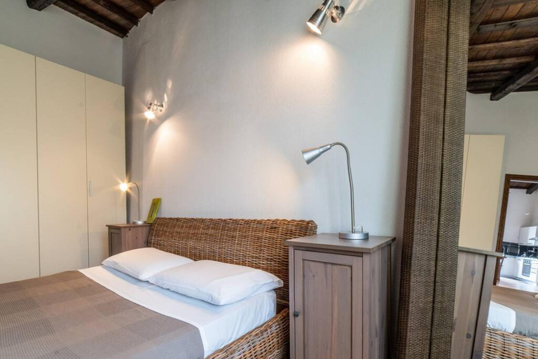 Others 4, Welcomely- In Barberia Milis, Oristano