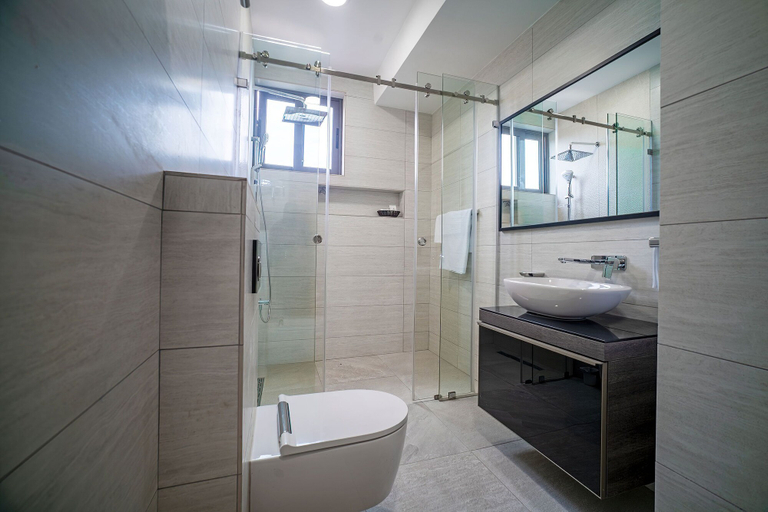 Bathroom 3, Alexander Palace Hotel Apartment, Tema