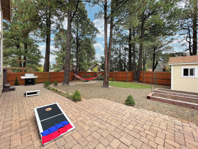 Exterior & Views 2, Amythist, Coconino