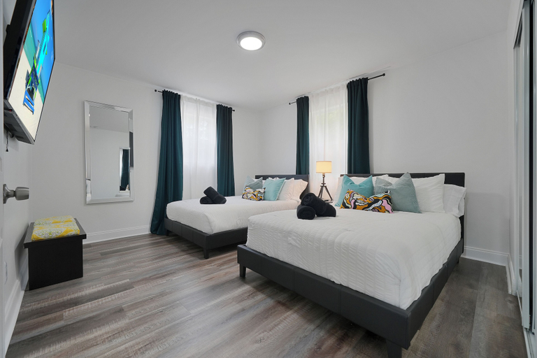 Bedroom 1, 168 - 1, Miami-Dade