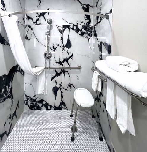 Bathroom 4, Days Inn by Wyndham Dallas Plano, Collin