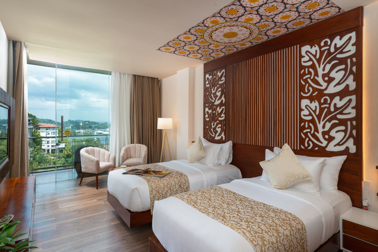 Bedroom 4, Grand Serendib Hotel, K.F.G. & G. Korale