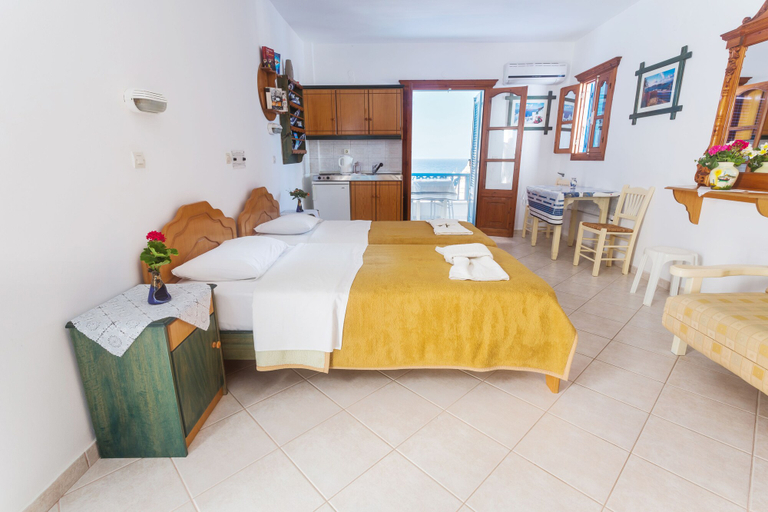 Bedroom 3, Arhontiko Hotel, South Aegean