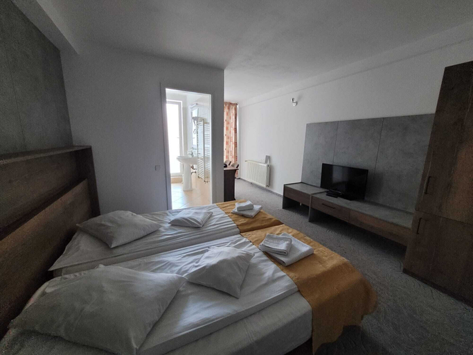 Bedroom 3, City Center Hotel Brasov, Brasov