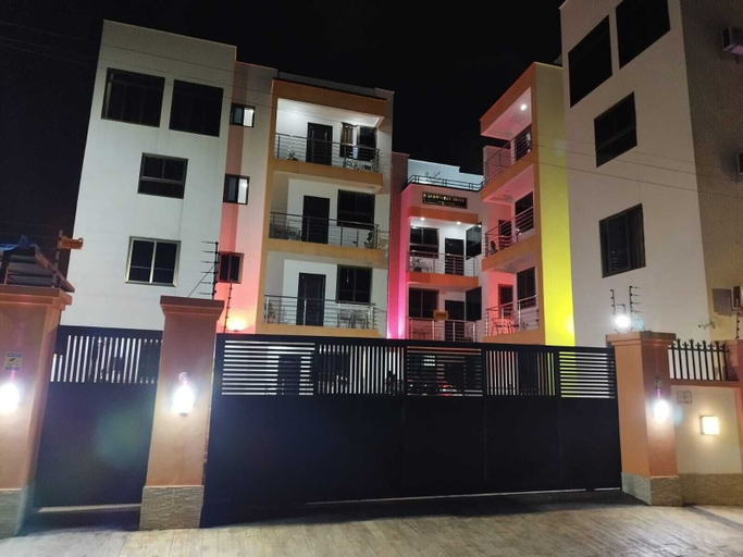 Exterior & Views, Spacious & Outstanding 3-bed Furnished Apartment, Accra
