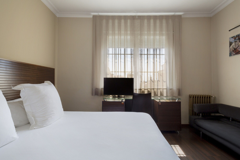 Bedroom 4, Astoria, Barcelona