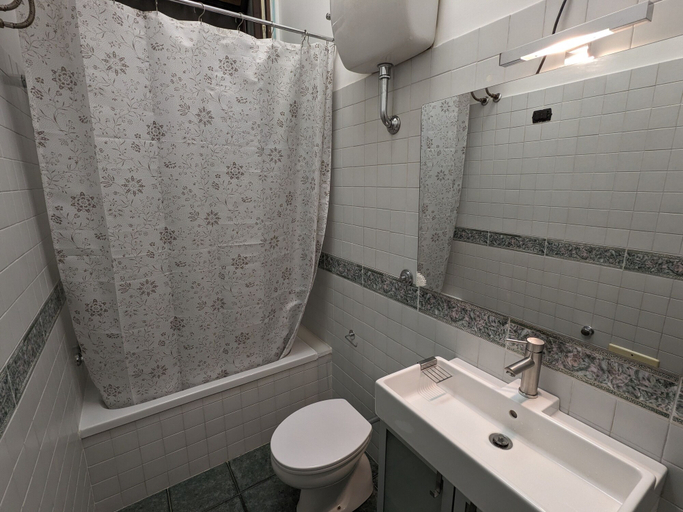 Bathroom, Napoli City Panorama, Napoli