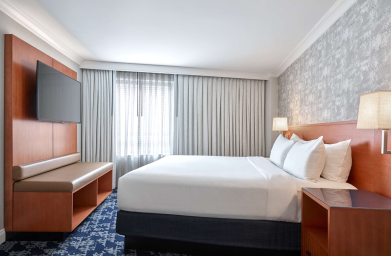 Bedroom 3, Embassy Suites by Hilton Washington D.C. – Convention Center, Washington D.C.