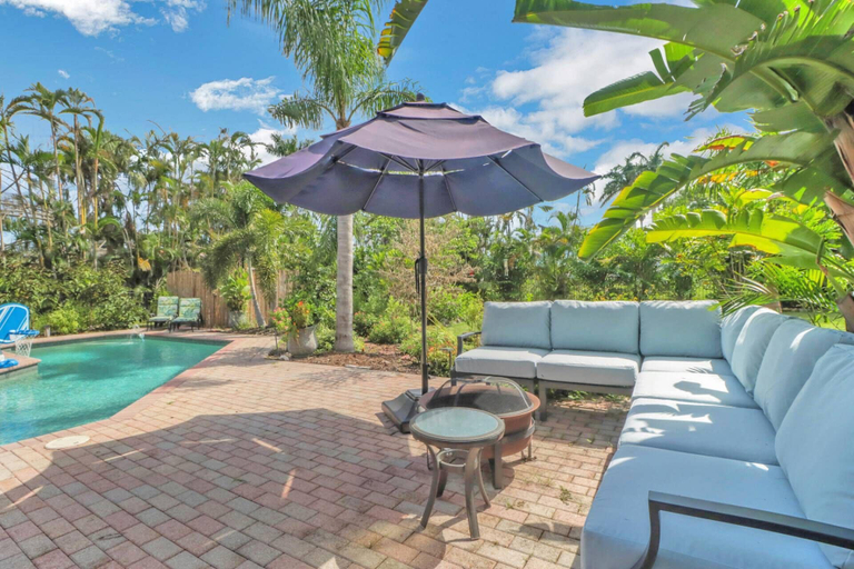 Sport & Beauty 5, 16501 Arbor Ridge Dr, Lee