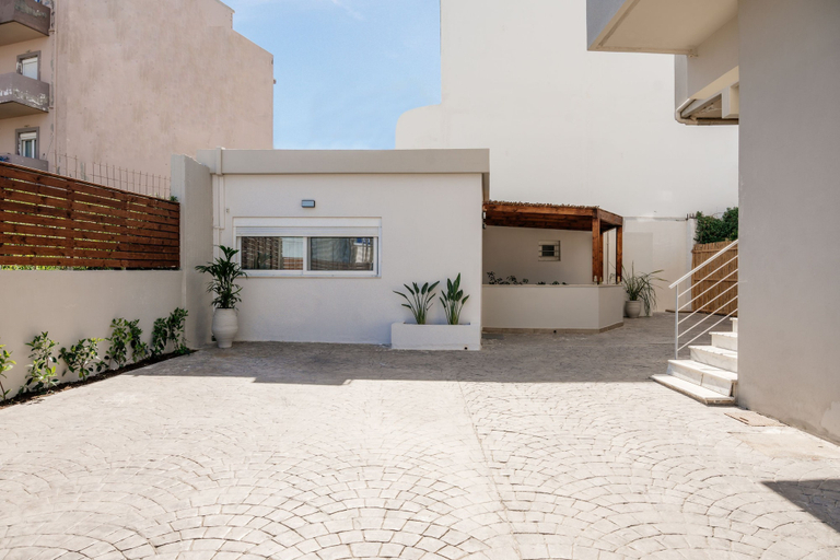 Exterior & Views, Vinnies Homes, Crete