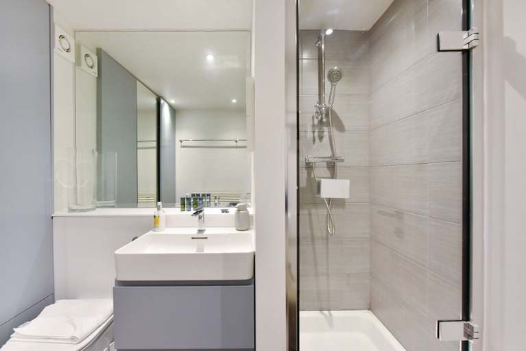 Bathroom 4, London Choice Apartments - Covent Garden, London
