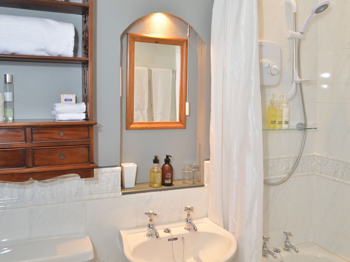 Bathroom 4, Blarcreen House, Argyll and Bute